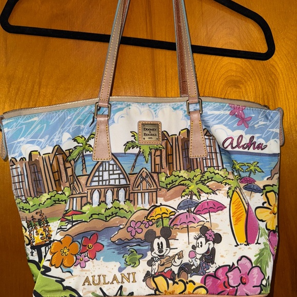 2014 Disney Dooney & Bourke Aulani Aloha Mickey On Beach Nylon Tote Shoulder Bag